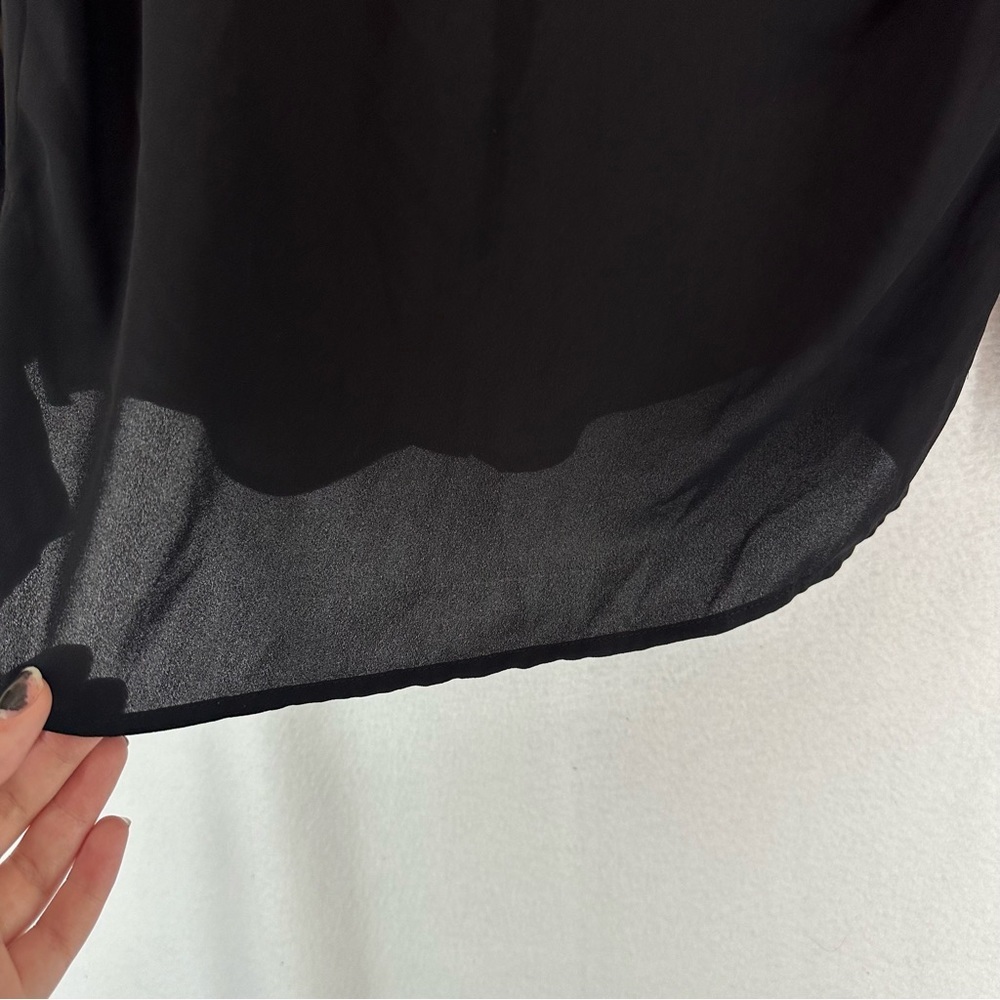 Forever 21 Long Sleeve Button Down Sheer Blouse Women’s XS Black - Picture 4 of 9